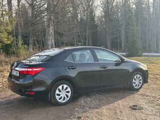 Toyota Corolla 1.6 97kW