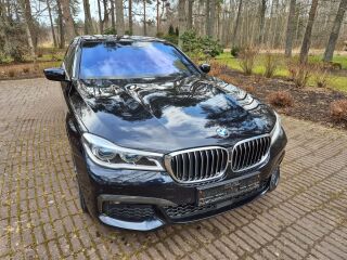 BMW 740 e iPerformans M-Paket 2.0 240кВ