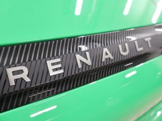 Renault 5 E-Tech Techno E-TECH Comfort Range 110kW
