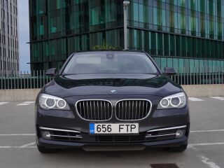 BMW 740 3.0 230kW