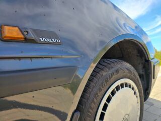 Volvo 440 GL 1.7 64kW