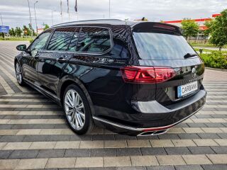 Volkswagen Passat R-Line 2.0 110kW