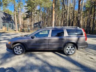 Volvo XC70 2.4 R5 D5244T4 136kW