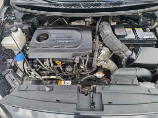 Kia Ceed GT Line 1.6 100кВ