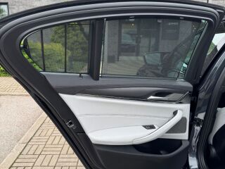 BMW M5 4.4 441кВ