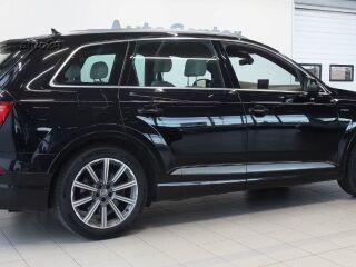Audi Q7 Quattro E-Tron HYBRID 3.0 190kW