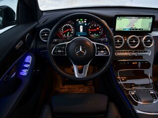 Mercedes-Benz GLC 300 AMG Line 4MATIC 2.0 R4 155кВ