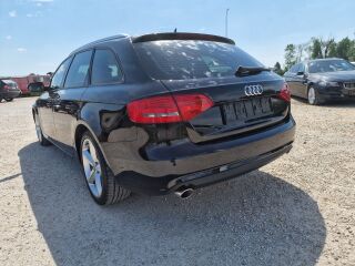 Audi A4 S-LINE AVANT 3.0 V6 TDI 150kW