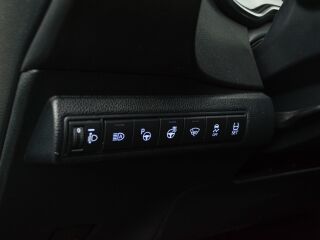 Toyota Corolla Luxury Plus 1.8 72kW