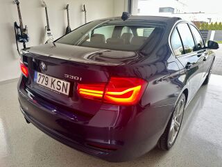 BMW 330 Sport Line xDrive 2.0 R4 185kW