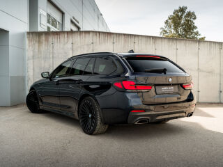 BMW 540 d xDrive Touring M-Sport 3.0 250кВ