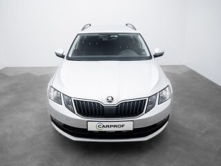 Skoda Octavia Combi 1.8 132кВ
