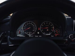 BMW M6 4.4