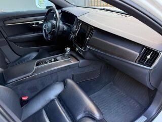 Volvo V90 Cross Country D4 AWD 2.0 140kW