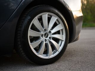 Tesla Model 3 Long Range Dual Motor 366kW
