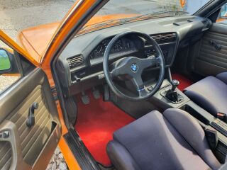 BMW 318 i 1.8 R4 77kW