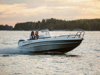 AMT 165 RF + Yamaha F60HETL 1.0