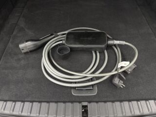 BMW iX xDrive 40 240кВ