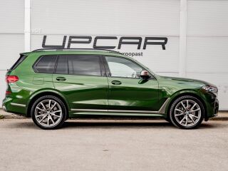 BMW X7 M50 Individual 4.4 V8 390kW