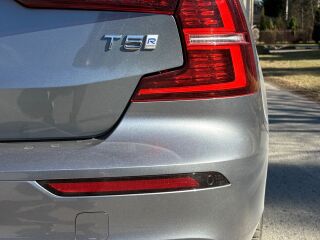 Volvo S60 T5 R-design 2.0 184kW
