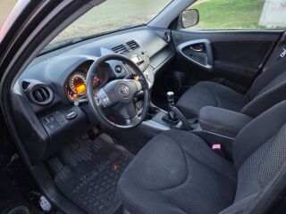 Toyota RAV4 2.2 100kW