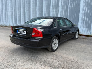 Volvo S80 Momentum 2.4 R5 D5 EURO3 120kW