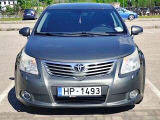 Toyota Avensis 2.0 114kW