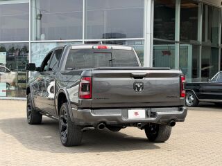 Ram 1500 Limited Night Crew Cab 5.7 V8 Hemi 395hp