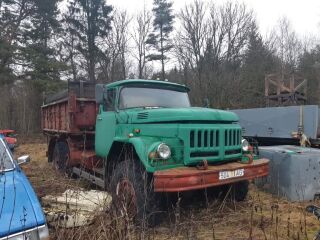 ZIL 131 6x6 6.0 V8 90kW