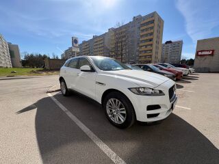 Jaguar F-Pace 2.0 132kW