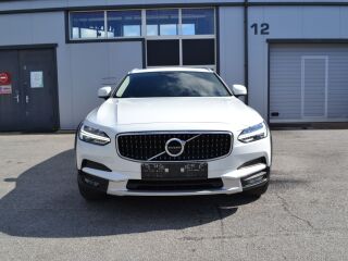 Volvo V90 Cross Country 2.0 140kW