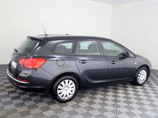 Opel Astra Elegance Facelift 1.6 85kW