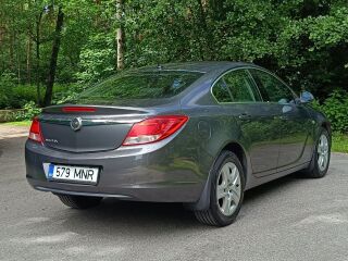 Opel Insignia 1.8 103кВ