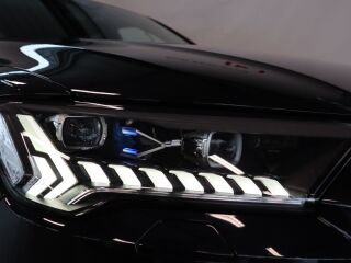 Audi Q7 S line 55 TFSI e quattro 3.0 250kW