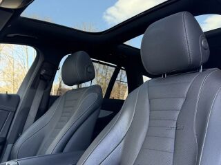Mercedes-Benz E 300 AMG 4 MATIC NIGHT PACKET 2.0 143кВ
