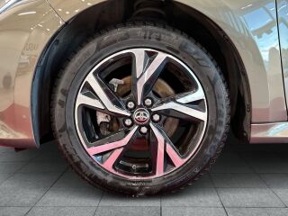 Toyota Yaris Active Plus Hybrid 1.5 68kW