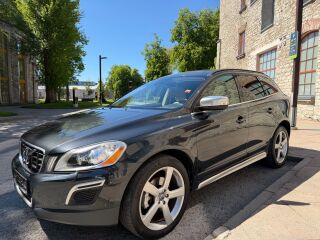 Volvo XC60 R-Design AWD 2.4 158kW