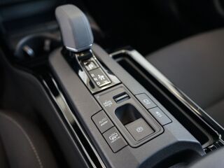 Toyota Prius Luxury Plug-In Hybrid 2.0 111kW