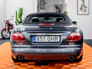Jaguar XK8 Facelift 4.2 V8 219кВ
