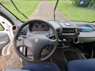 Peugeot Boxer 2.8 94kW