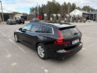 Volvo V60 2.0 145kW