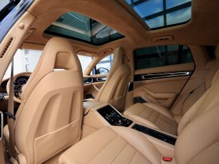 Porsche Panamera Turbo V8 4.0 404kW