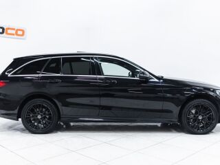 Mercedes-Benz C 350 e AMG Line 2.0 R4 205kW