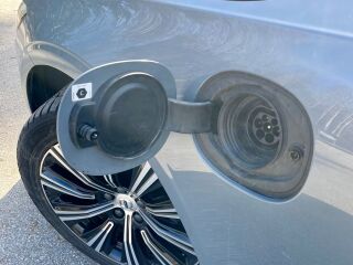 Volvo V90 awd-recharge T6 twin engine plug in hybrid 250kW