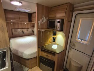 Bailey Olympus 534