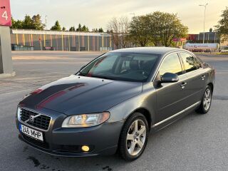 Volvo S80 2.4 D5 136kW
