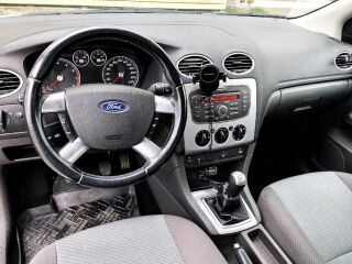Ford Focus DB3 1.6 74кВ