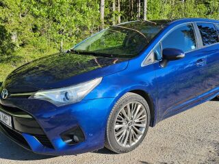 Toyota Avensis 2.0 112kW