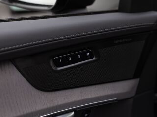 Volvo XC90 T8 AWD Ultra Dark 335кВ