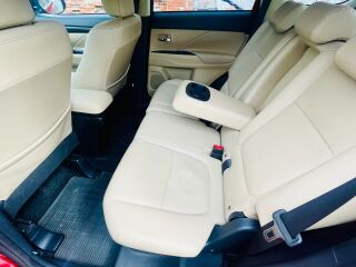 Mitsubishi Outlander 2.0 CVT 7k 4WD 110kW